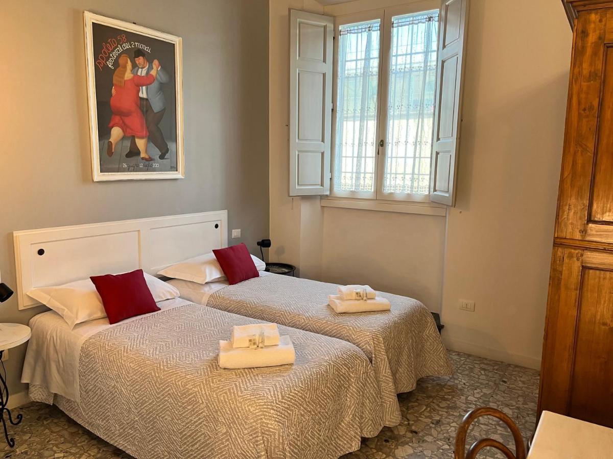 In The Center Of Florence Otel Dış mekan fotoğraf