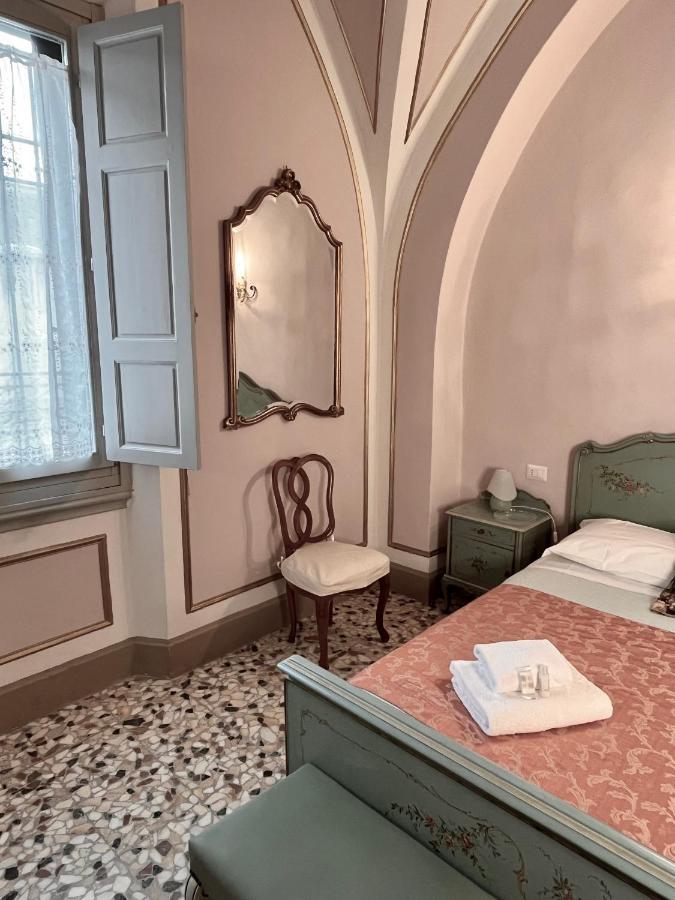 In The Center Of Florence Otel Dış mekan fotoğraf
