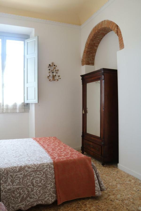 In The Center Of Florence Otel Dış mekan fotoğraf